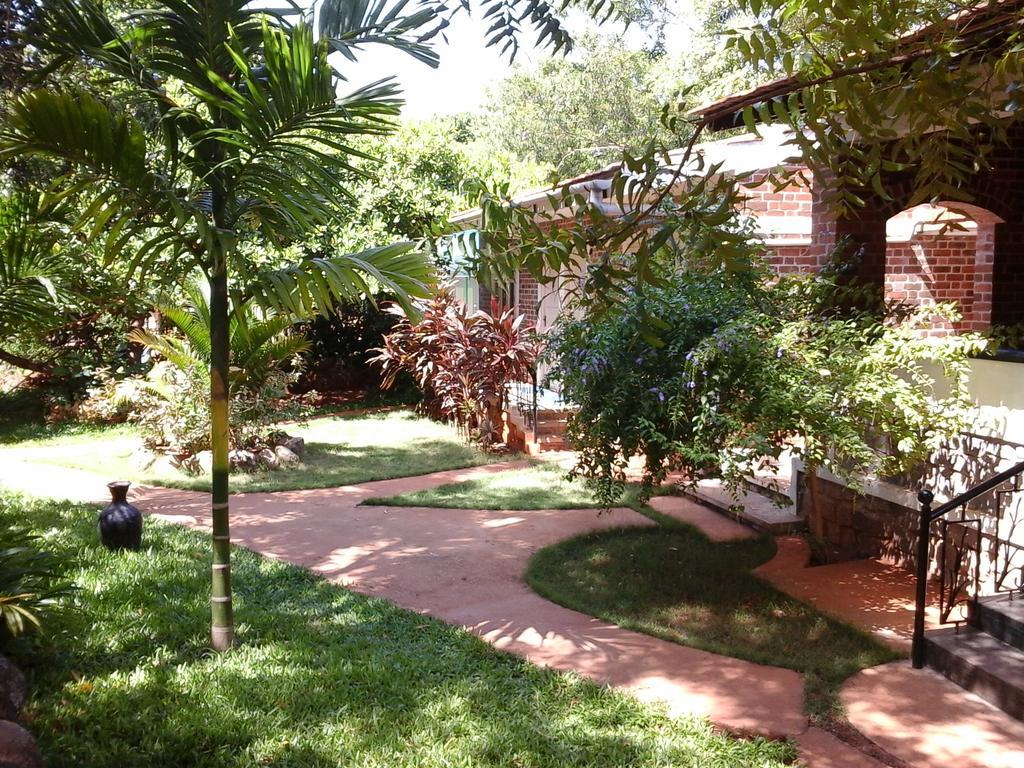 Inn Pondiville Forest Retreat Puducherry Zewnętrze zdjęcie